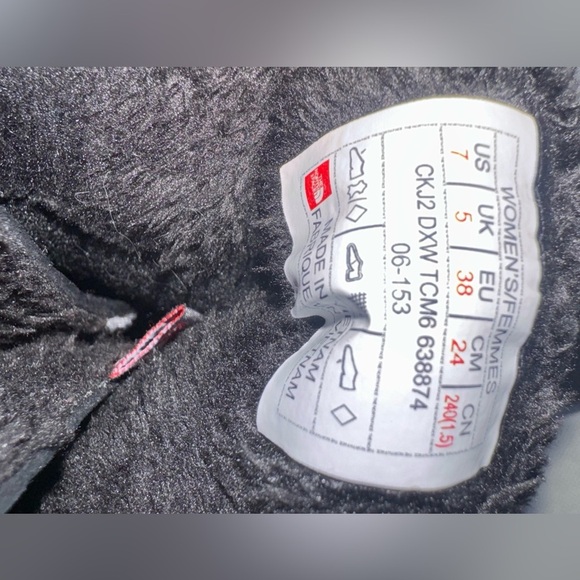 The North Face Shellista Ii, Pull On Boots, Size US 7, Black - Picture 4 of 10